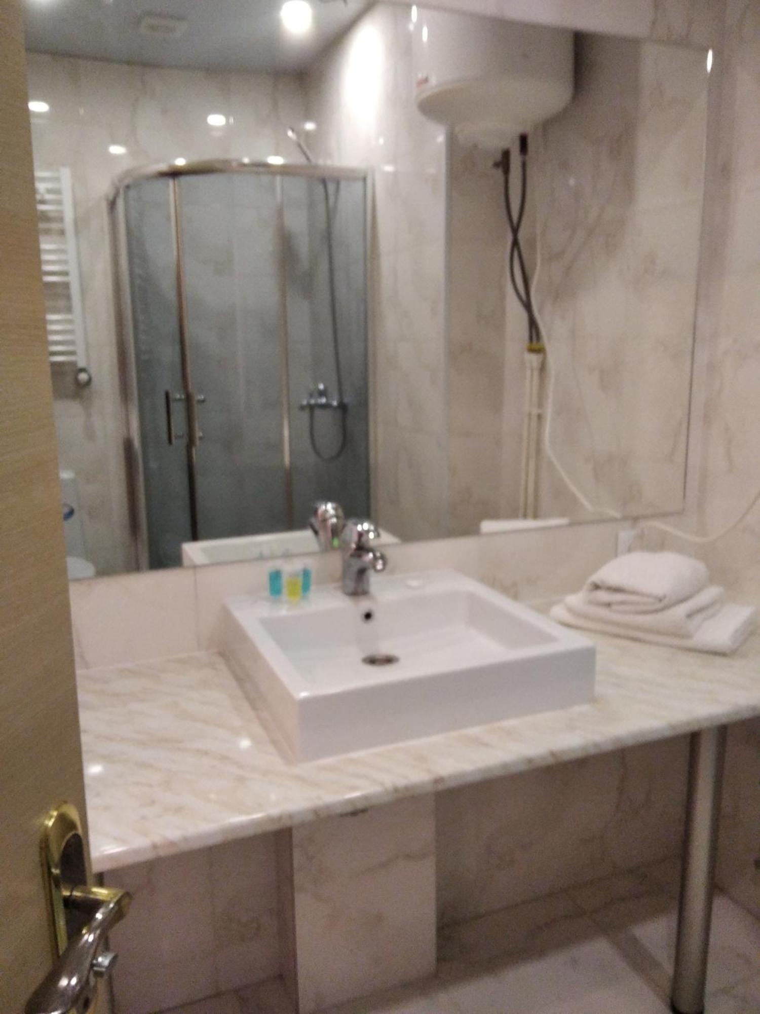 Aia Kazbegi Hotell Exteriör bild