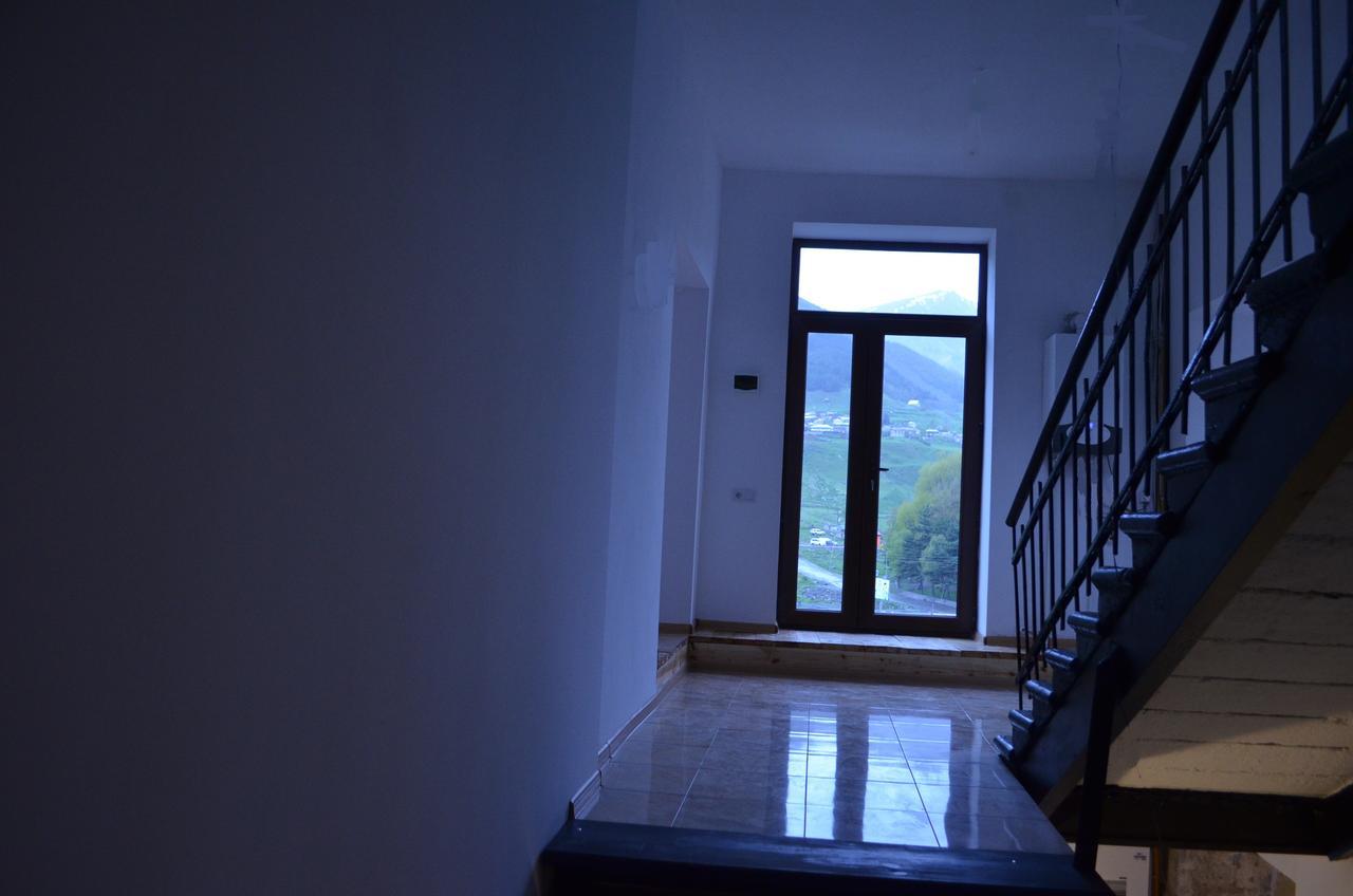 Aia Kazbegi Hotell Exteriör bild