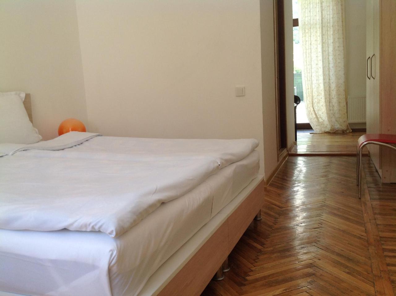 Aia Kazbegi Hotell Exteriör bild